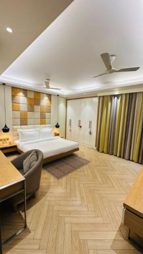 JPM Home's Stay with Luxury